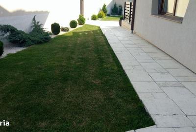 Casă cu 4 camere în Central