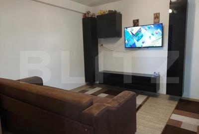 Apartament cu 2 camere semidecomandat, mobilat în Lotrului