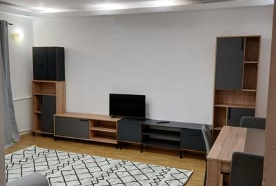 Apartament cu 3 camere decomandat în 13 Septembrie - 2