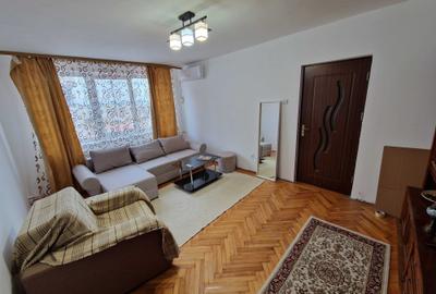 Apartament cu 2 camere semidecomandat în Tomis II