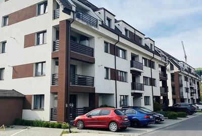 Apartament cu 2 camere decomandat în Tractorul - 1