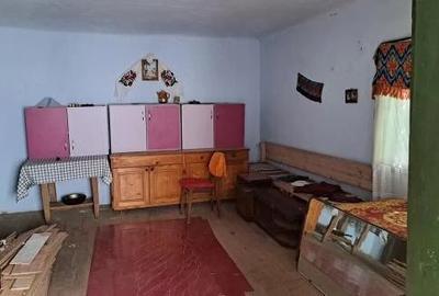 Casă cu Teren 30 Mp în Poșaga - 2
