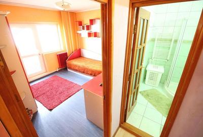 Apartament cu 4 camere decomandat, mobilat în Micro 20 - 4