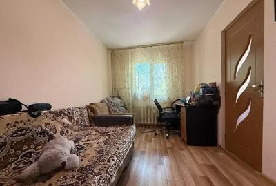 Apartament cu 2 camere semidecomandat în Km 4-5 - 3