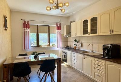 Casă cu 3 camere cu Teren 600 Mp în Lunei