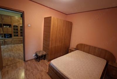 Apartament cu 2 camere semidecomandat în Tineretului