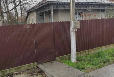Casă cu 4 camere cu Teren 1000 Mp în Ciocile - 3