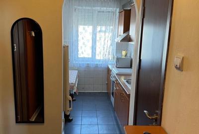 Apartament cu 2 camere semidecomandat în Exterior Vest