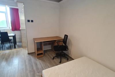 Garsonieră decomandată în Central - 6