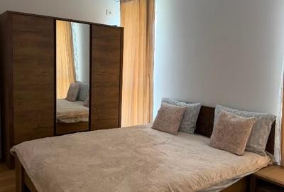 Apartament cu 3 camere decomandat, mobilat în Haliu