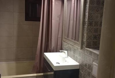 Garsonieră decomandată în Cetate