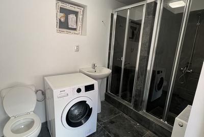Casă cu 3 camere cu Teren 150 Mp în Central - 2