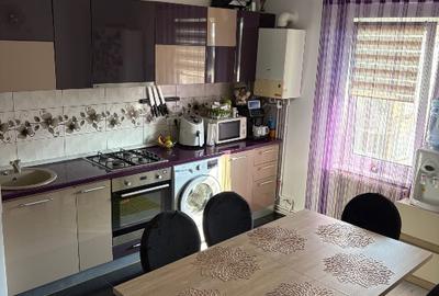 Apartament cu 2 camere decomandat în Sângeorgiu de Mureș - 6