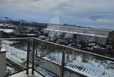 Apartament cu 3 camere semidecomandat, mobilat în Iris - 16