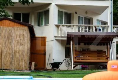 Casă cu 6 camere cu Teren 551 Mp în Teiu - 12