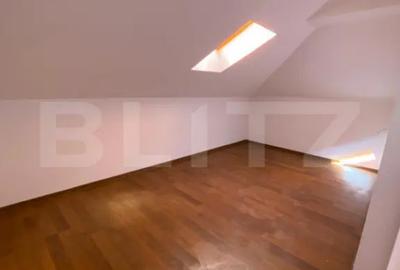 Apartament cu 5 camere decomandat, mobilat în Decebal - 10