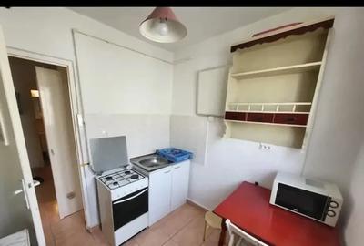 Apartament cu 2 camere decomandat în Gheorghe Lazăr - 4