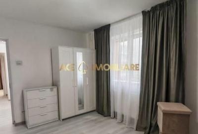 Apartament cu 3 camere, mobilat în Tei