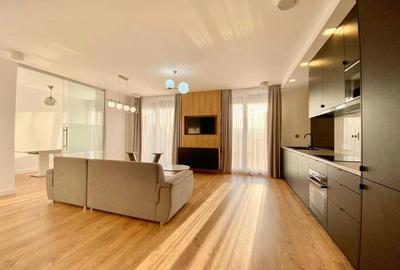 Apartament cu 3 camere semidecomandat, mobilat în Gheorgheni