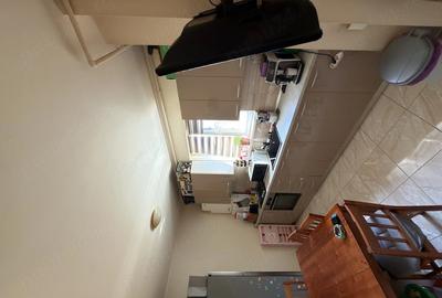 Apartament cu 2 camere semidecomandat în 1 Decembrie - 9