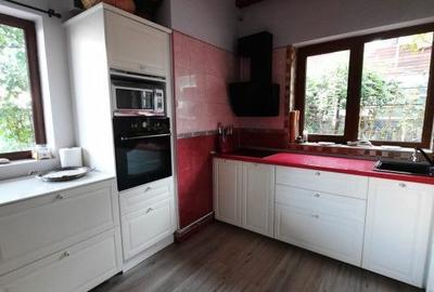 Casă cu 5 camere decomandat cu Canalizare în Ultracentral - 5