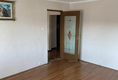 Apartament cu 3 camere decomandat în Micro 16 - 3