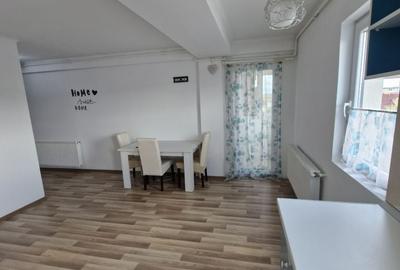 Apartament cu 3 camere în Calea Moldovei
