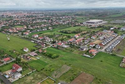 Teren de 859 mp, în Dacia - 1