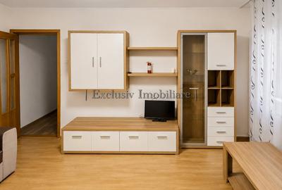 Apartament cu 3 camere semidecomandat în Casa de Cultură - 3