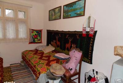 Casă cu 5 camere cu Teren 2877 Mp în Mănăștiur - 5