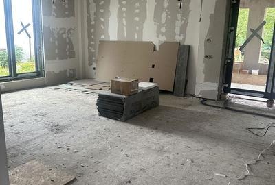 Casă cu 3 camere decomandat în Central - 8