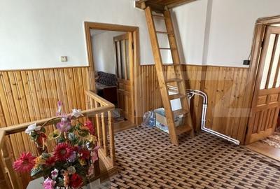 Casă cu 4 camere cu Teren 2500 Mp în Fălticeni