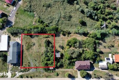 Teren de 2600 mp, în Bran