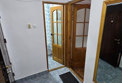 Garsonieră decomandată în Complex Studențesc