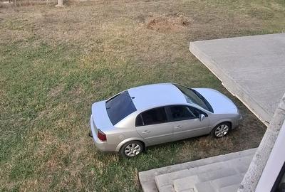 Casă cu 6 camere cu Teren 3000 Mp în Trivale - 3