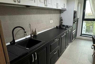 Apartament cu 2 camere semidecomandat, mobilat în Politehnica
