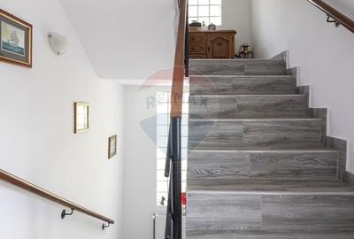 Casă cu 4 camere cu Teren 500 Mp în Muncelu - 13