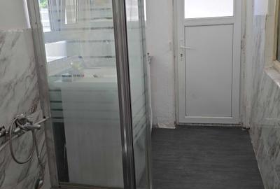 Casă cu 4 camere în Central - 4