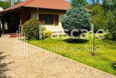 Casă cu 4 camere cu Teren 1468 Mp în Central - 8