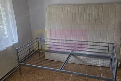 Casă cu 13 camere cu Canalizare în Central - 8