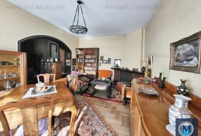 Apartament cu 3 camere semidecomandat în Central - 8