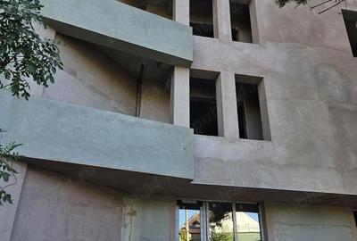 Spațiu comercial, de 550 mp, în Ferdinand - 10