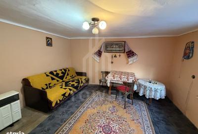Casă cu 2 camere cu Teren 259 Mp în Central