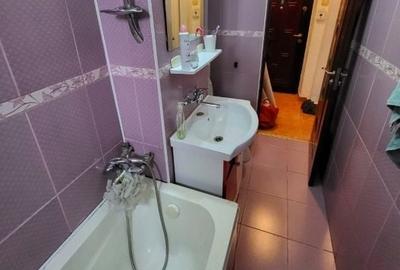 Garsonieră decomandată în Mărăței