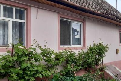 Casă cu 2 camere cu Teren 70 Mp în Ștrand