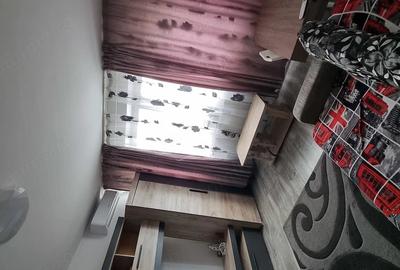 Garsonieră semidecomandată în Tractorul