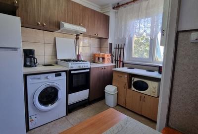 Apartament cu 2 camere semidecomandat în Șagului