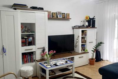 Apartament cu 3 camere decomandat în Tomis Nord