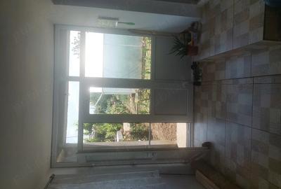 Casă cu 4 camere cu Teren 1200 Mp în Exterior Vest
