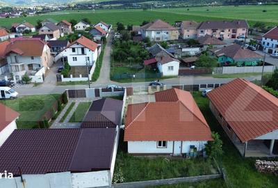 Casă cu 3 camere în Petrești - 6